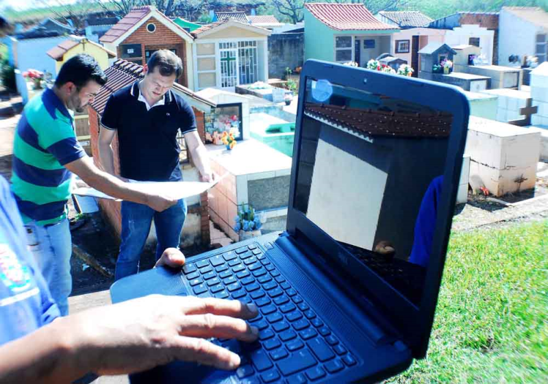 Governo Municipal prepara a informatização dos cemitérios