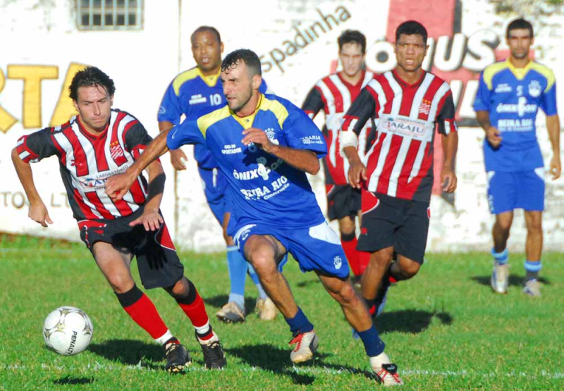 Municipais de futebol de campo têm 34 equipes inscritas