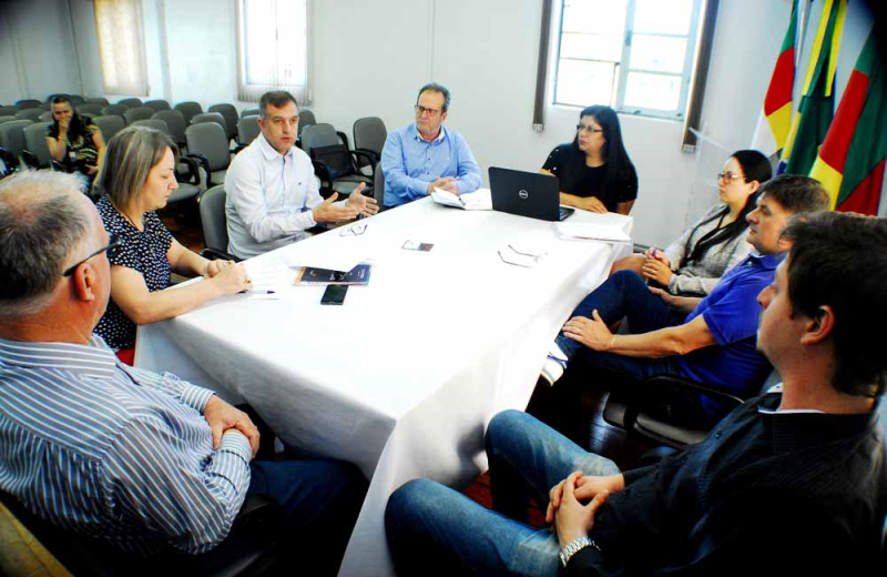 Municípios buscam alternativas para retomar obras de escolas de educação infantil