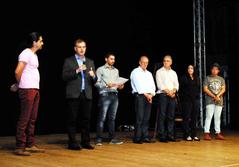 Festival Internacional de Teatro abre com quatro espetáculos