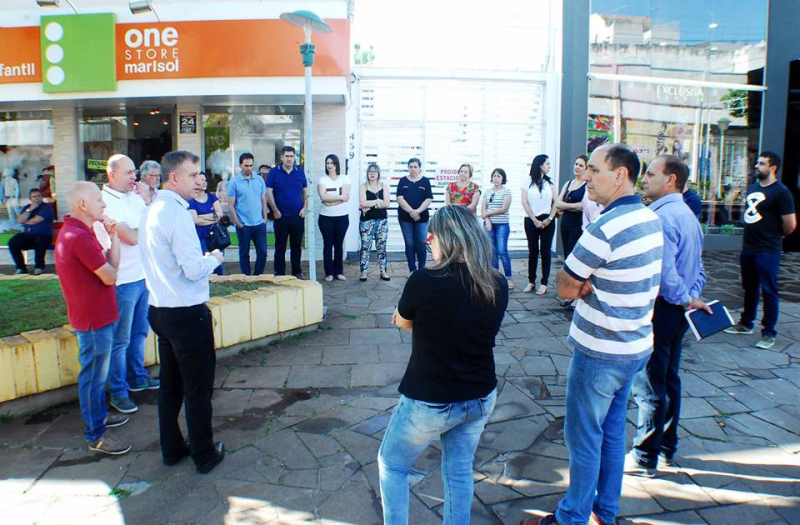 Governo reúne lojistas do Calçadão e ouve demandas