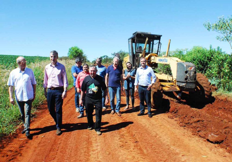 Serviços na comunidade Atafona continuam sendo realizados