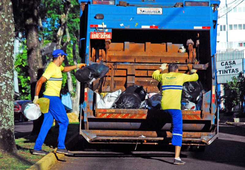 Cerca de dez mil contribuintes estão pagando  menos pela Taxa de Recolhimento de Lixo
