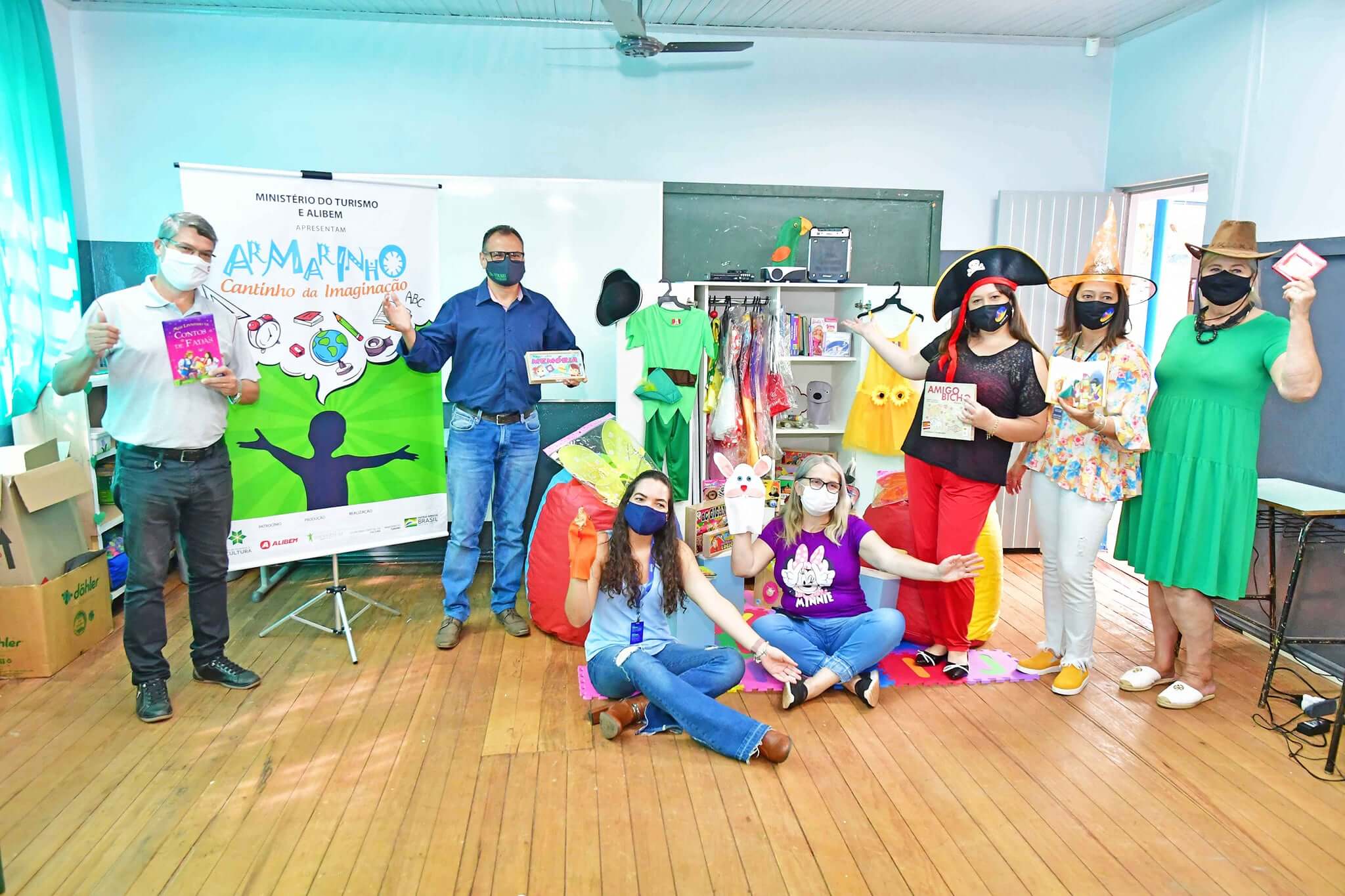 Duas escolas municipais contempladas com o projeto “Cantinho da Imaginação”