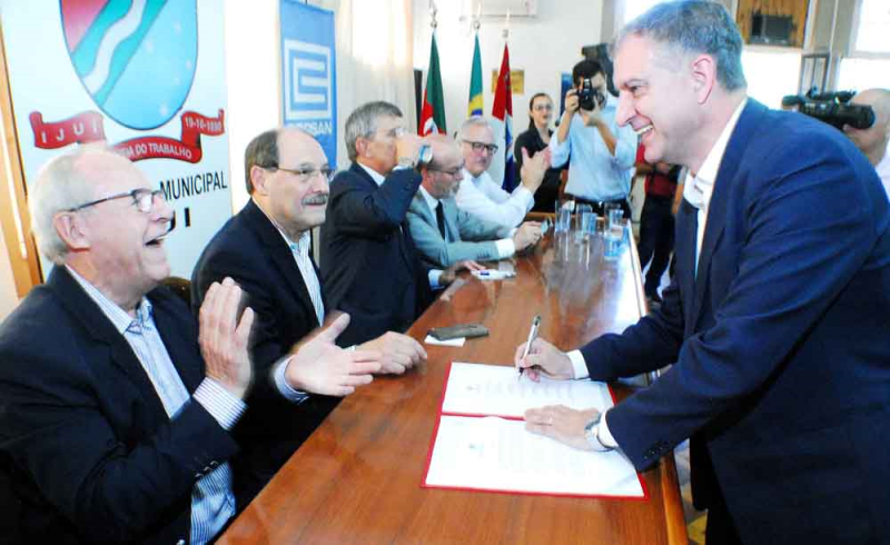Bairro Pilau vai receber obras de esgotamento sanitário