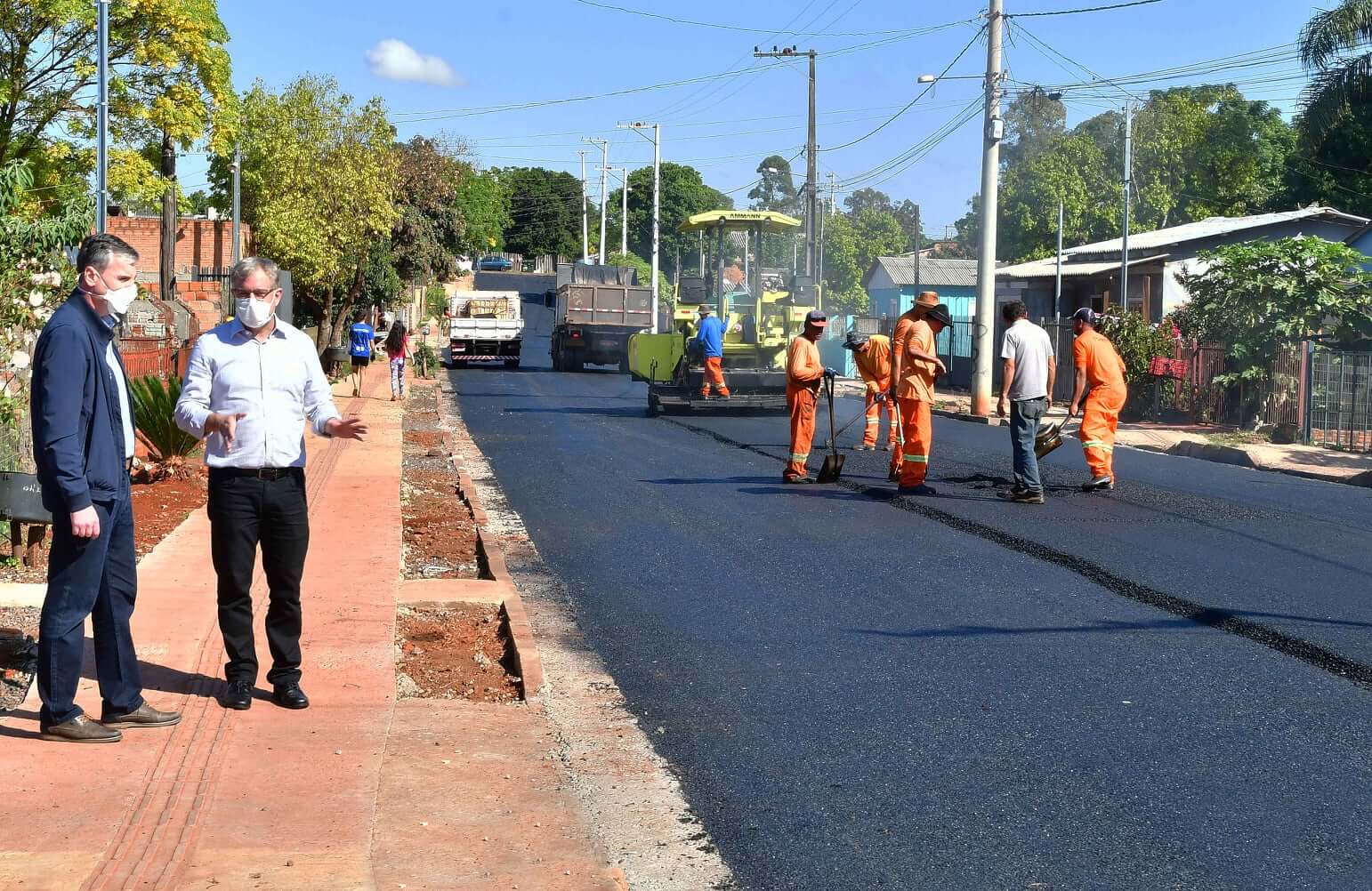 Concluído asfalto na Rua Gaspar Martins