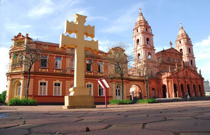 Prefeitura fará ponto facultativo nesta sexta-feira, 4