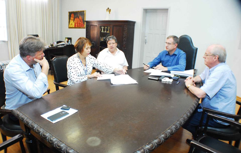 Banrisul e Município renovam convênio em benefício dos servidores