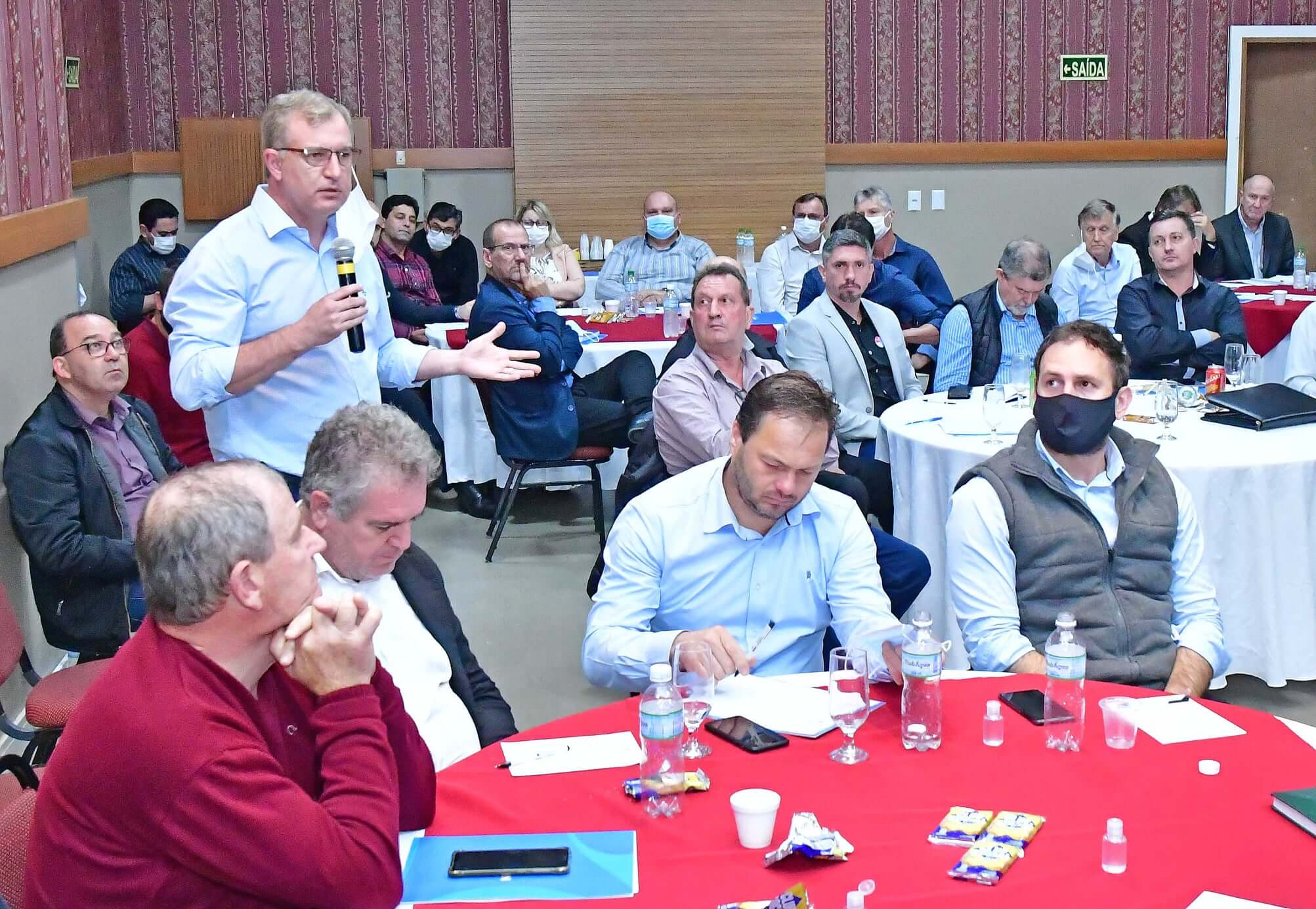 Prefeito Jacques defende prazo para debater privatização da CORSAN