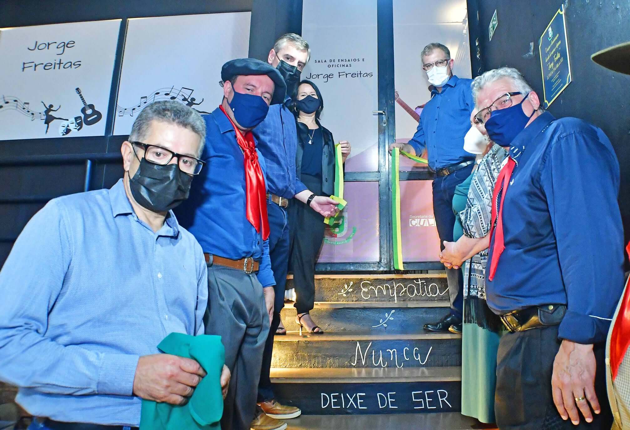 Governo de Santo Ângelo presta homenagem a Jorge Freitas