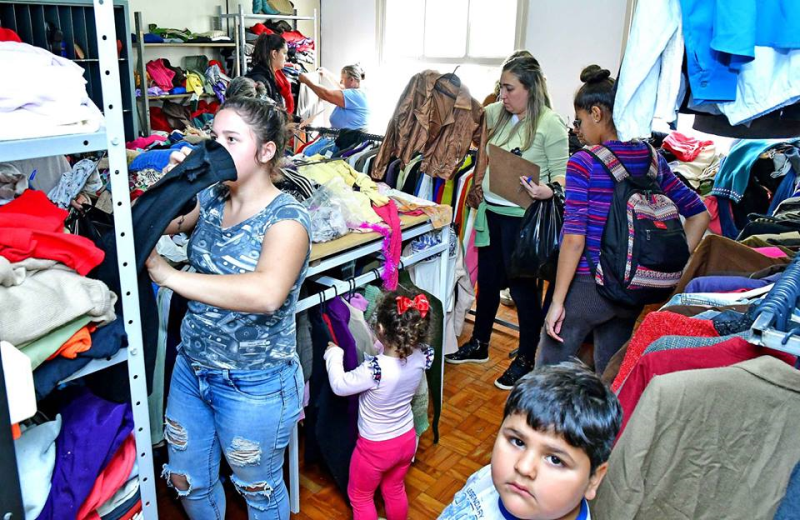 Central do Bem atende média de 200 pessoas por dia