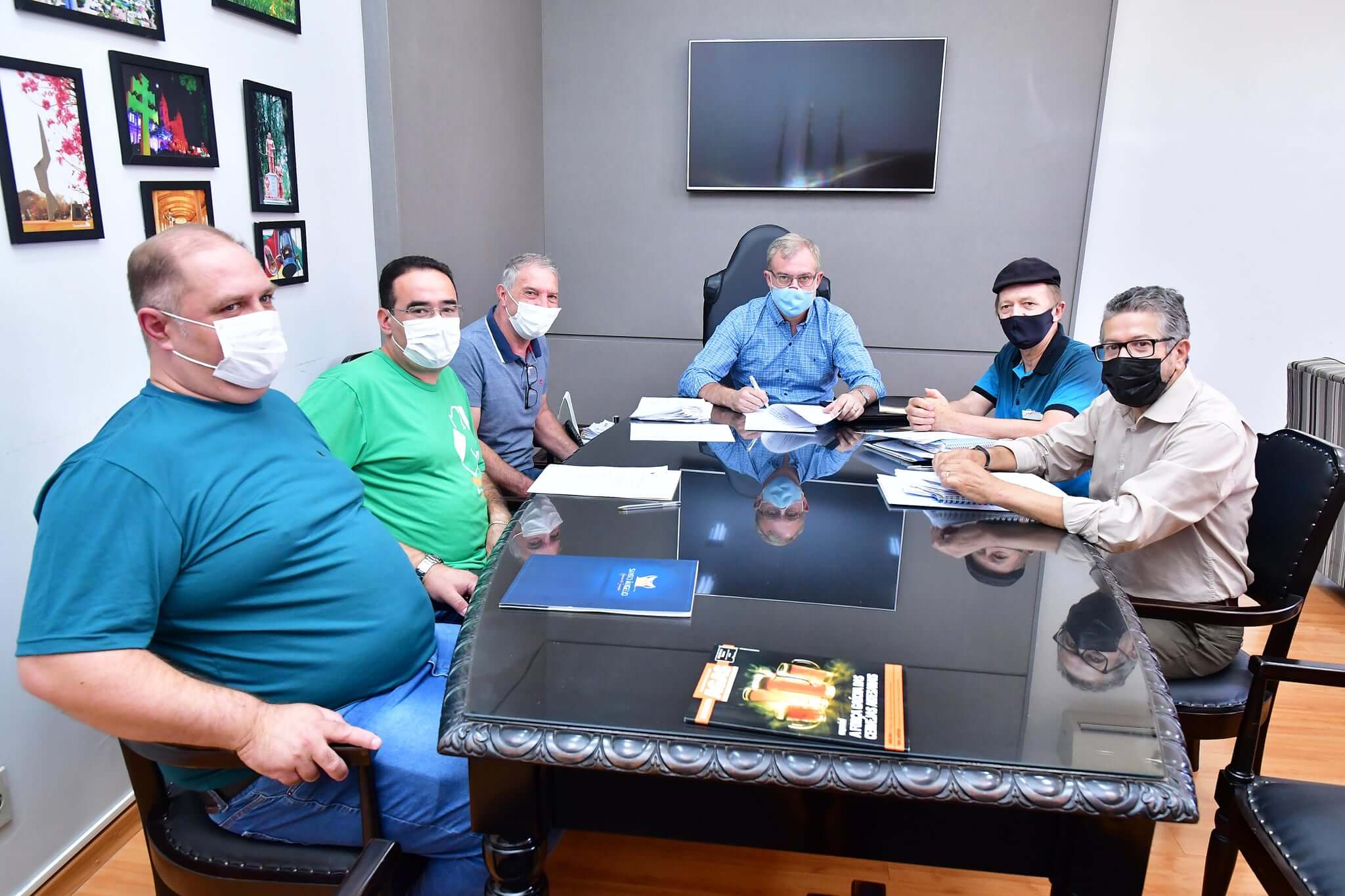 Prefeito assina decreto de situação de emergência