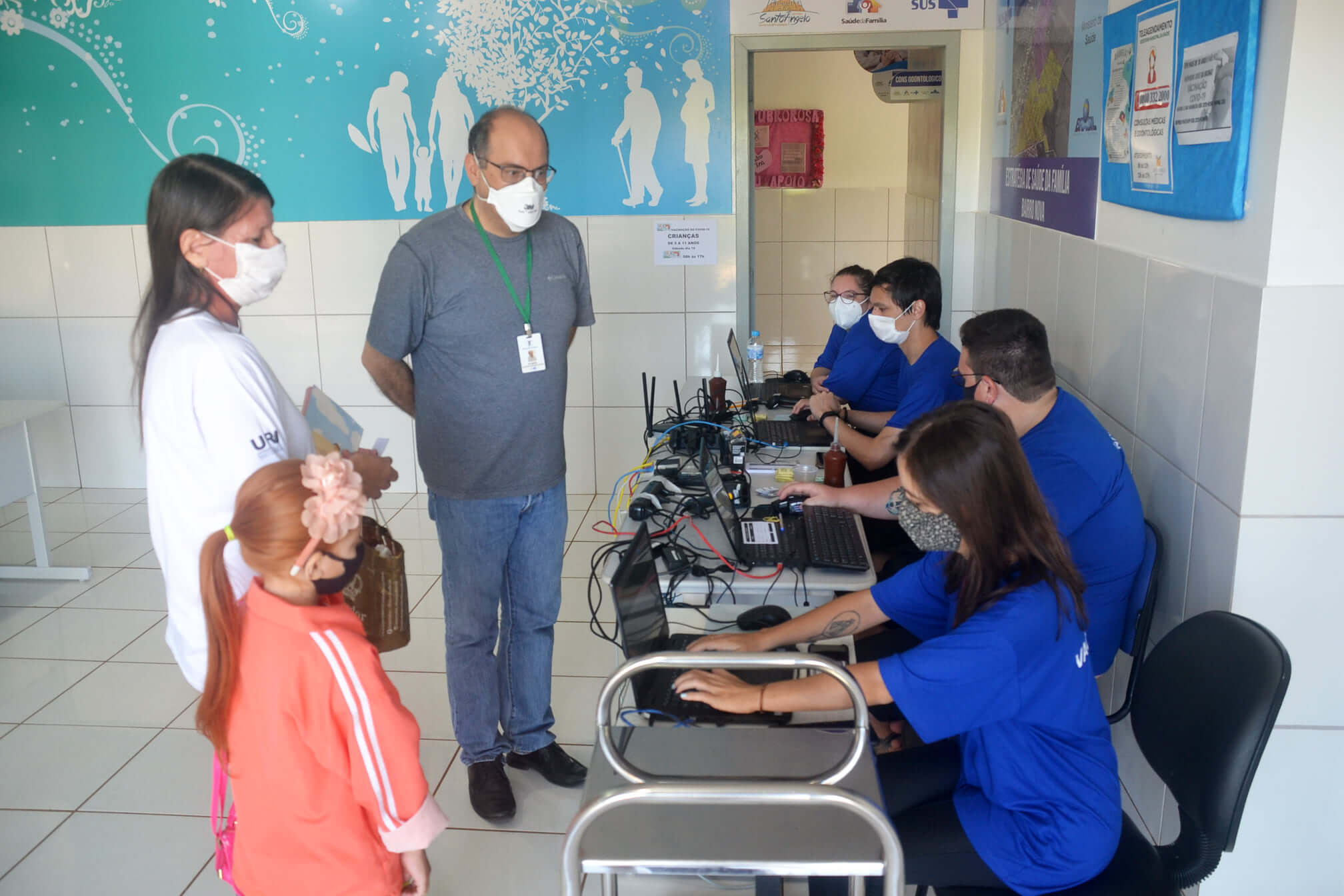 Primeira e segunda dose da Covid-19 em crianças nesta sexta-feira