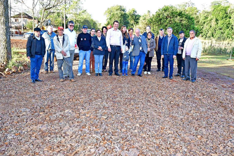 Secretaria dos Transportes trabalha na recuperação de 21,5 quilômetros de estradas