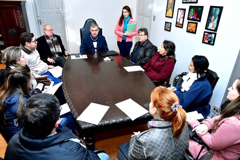 Governo Municipal contrata servidores temporários