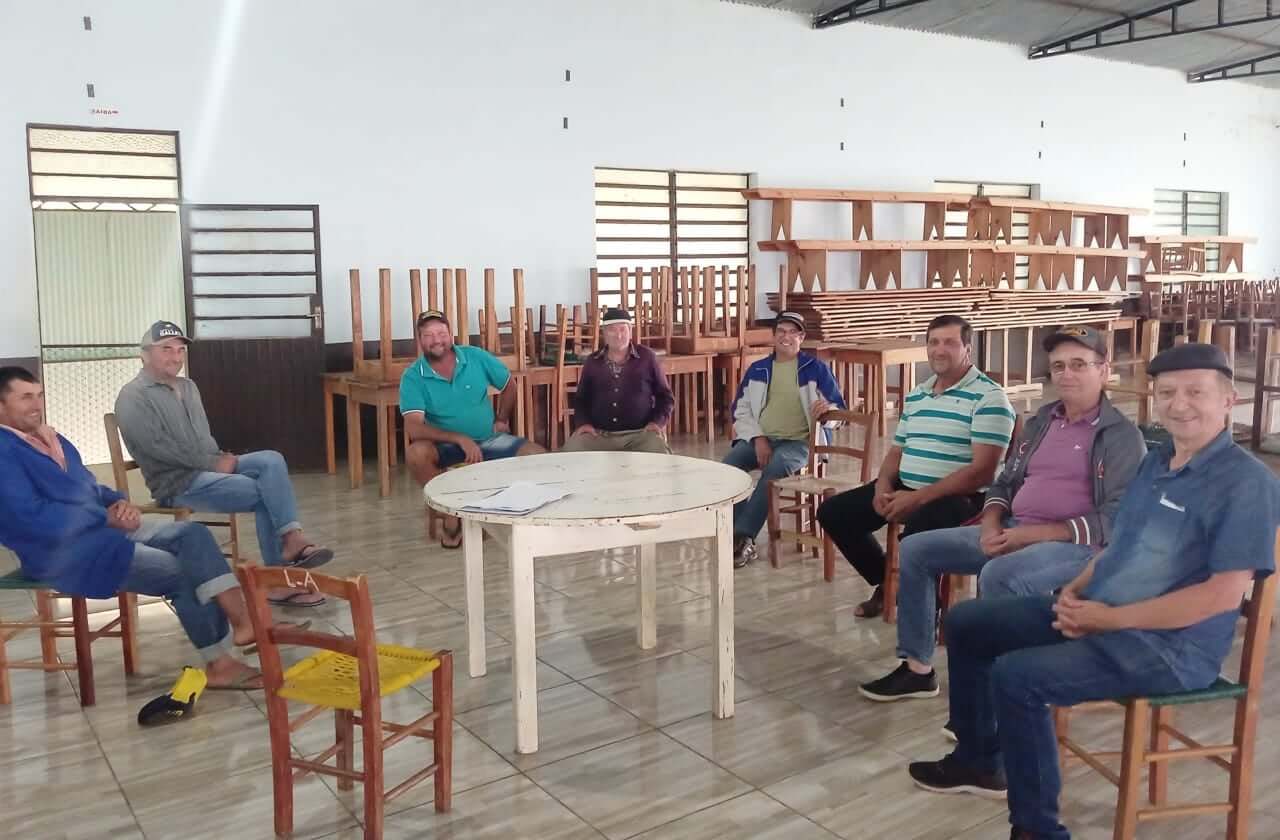 SDR trabalha projeto de apicultura na Linha Alegre