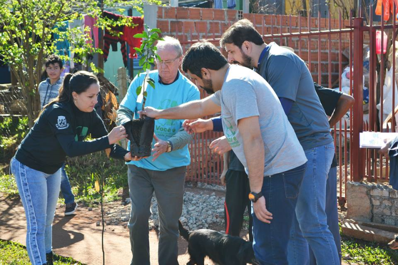 Moradores do Bairro Jardim recebem ações ambientais