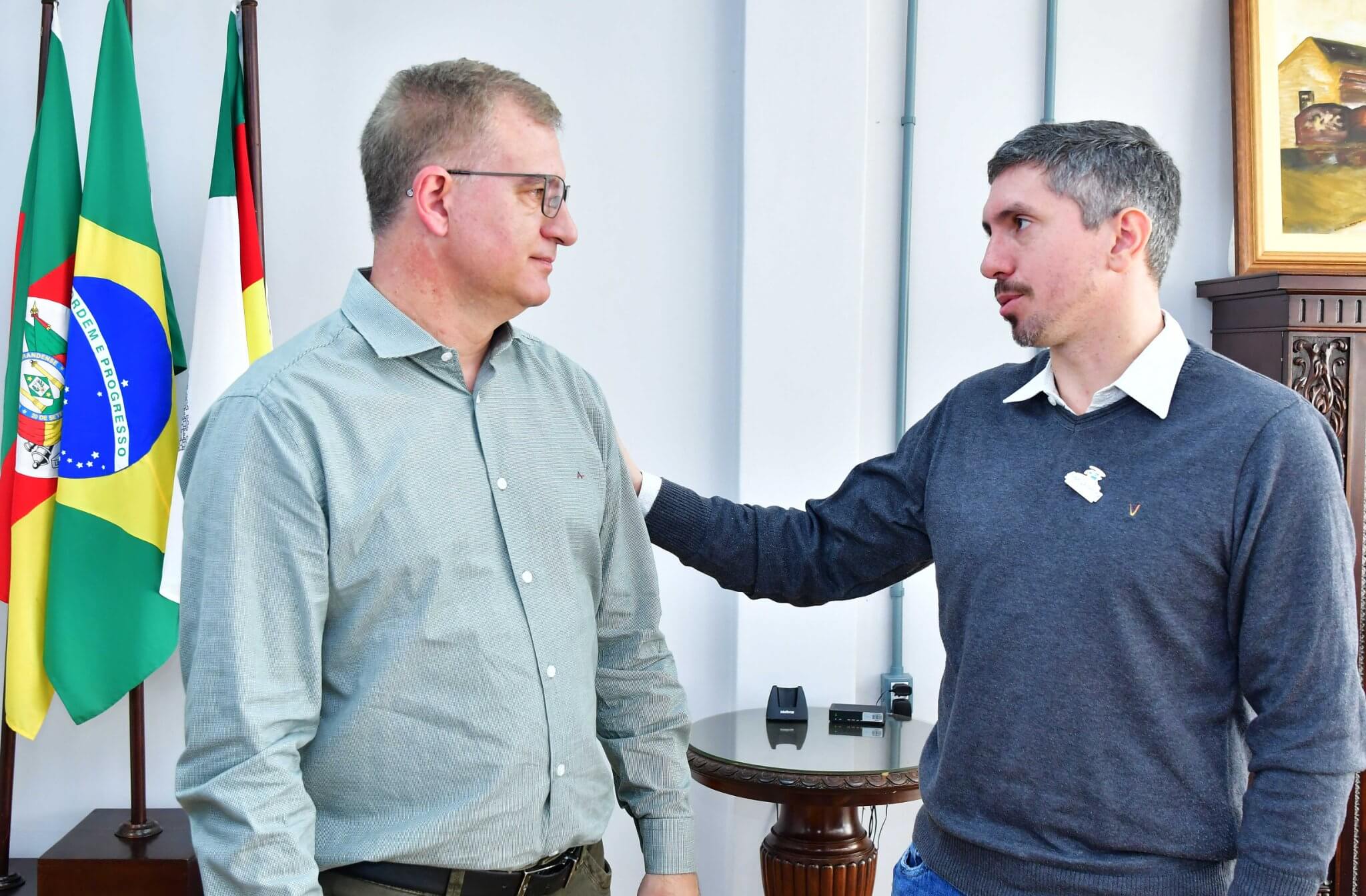 Prefeito de Horizontina conhece projetos educacionais de Santo Ângelo