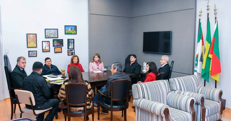 Lançado Concurso para criação do Selo pela Vida