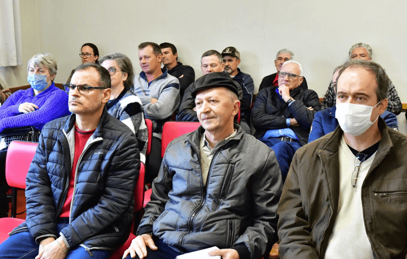 14ª CRE encaminhará curso técnico para a Escola Estadual de Buriti