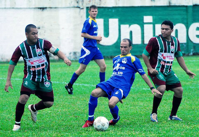 Futebol tem rodadas neste final de semana