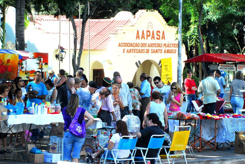 O evento inovador “Moda no Brique” será neste domingo