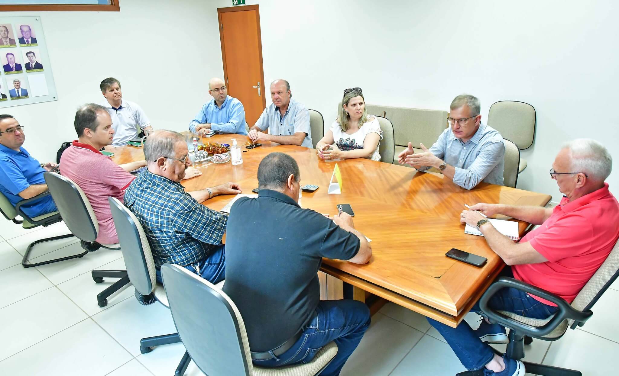 PREFEITURA E ENTIDADES SE UNEM PARA MELHORAR ESTRADAS DO INTERIOR ATRAVÉS DO FUNDESTRADA