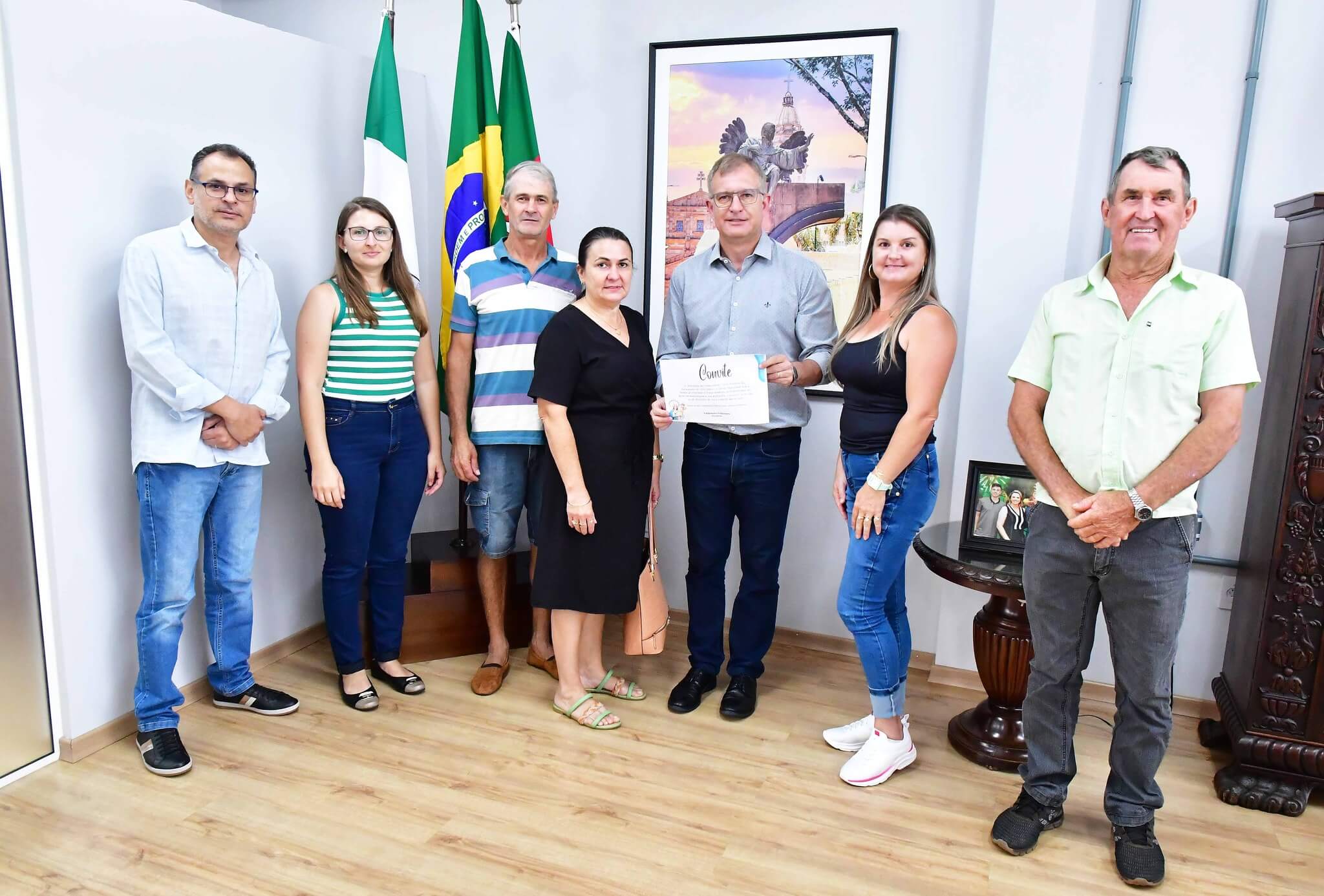 Comunidade Três Sinos convida Executivo para a festa da padroeira