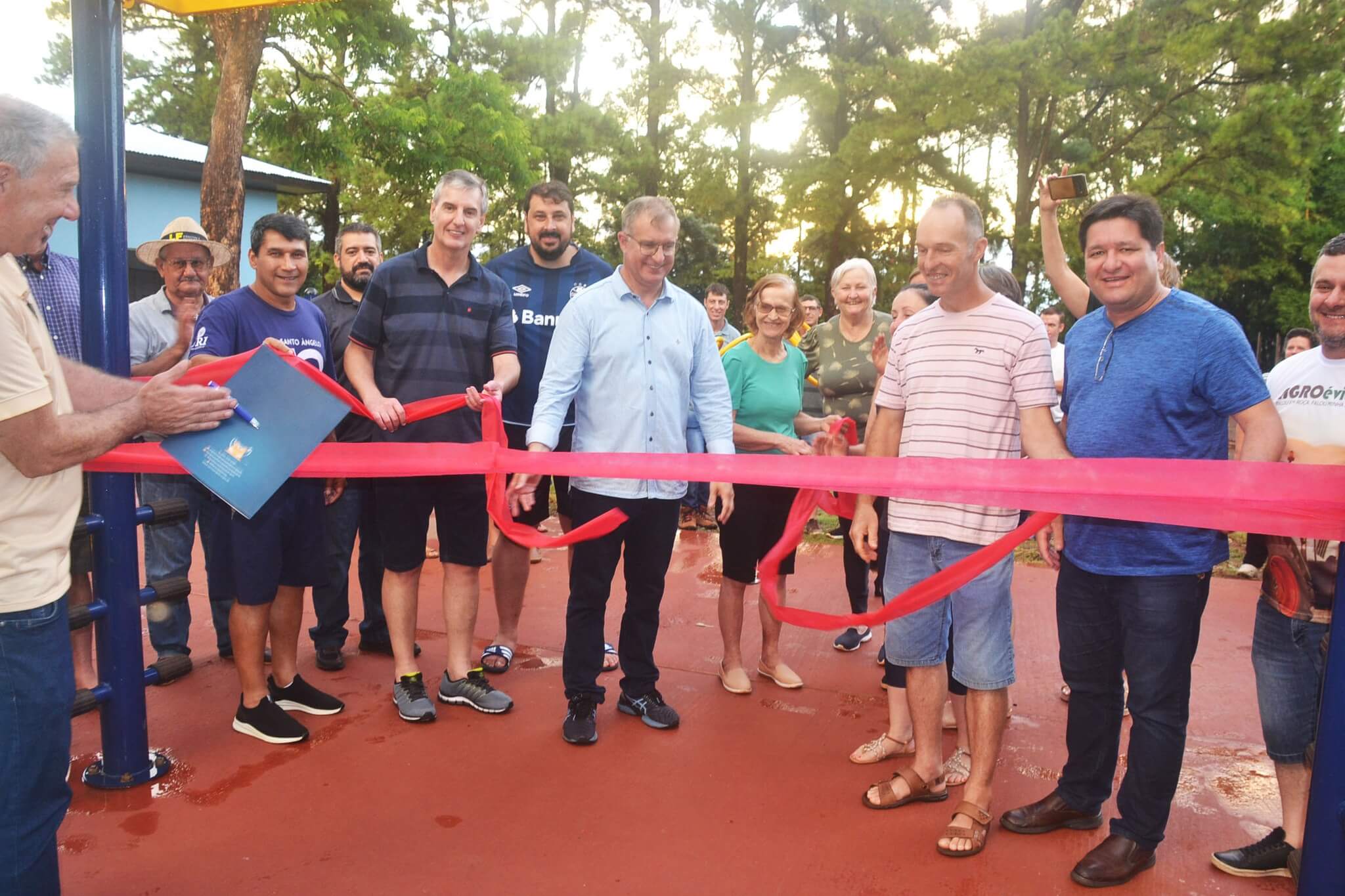 Distrito Sossego inaugura Academia ao Ar Livre