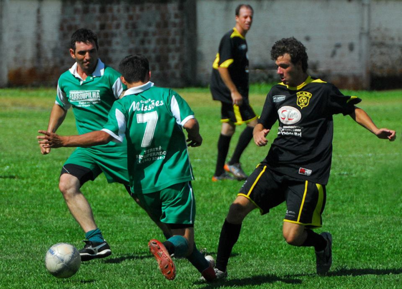 Campeonatos Municipais de Campo chegam às fases finais