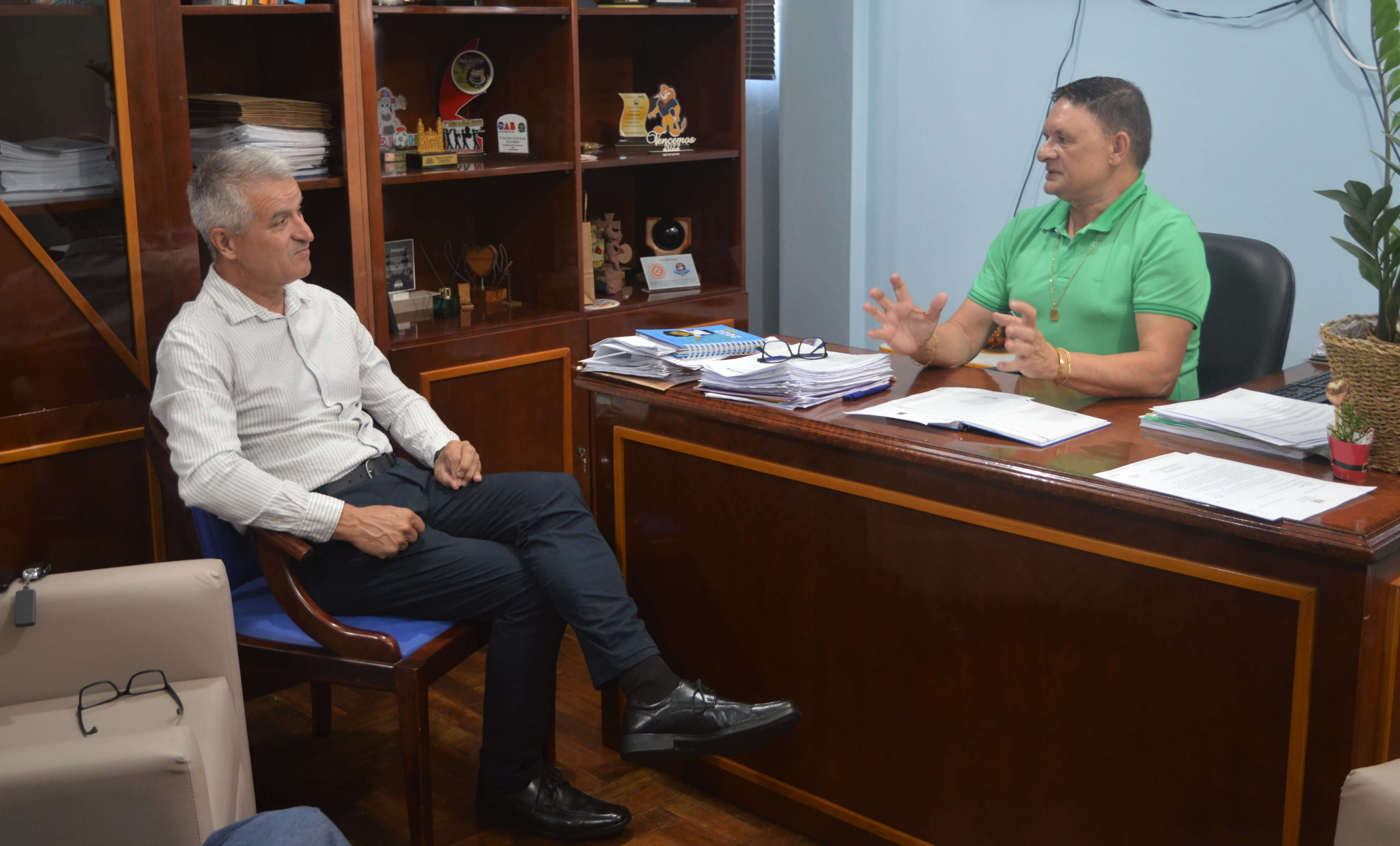 REUNIÃO COM O JUIZ LUIS CARLOS ROSA