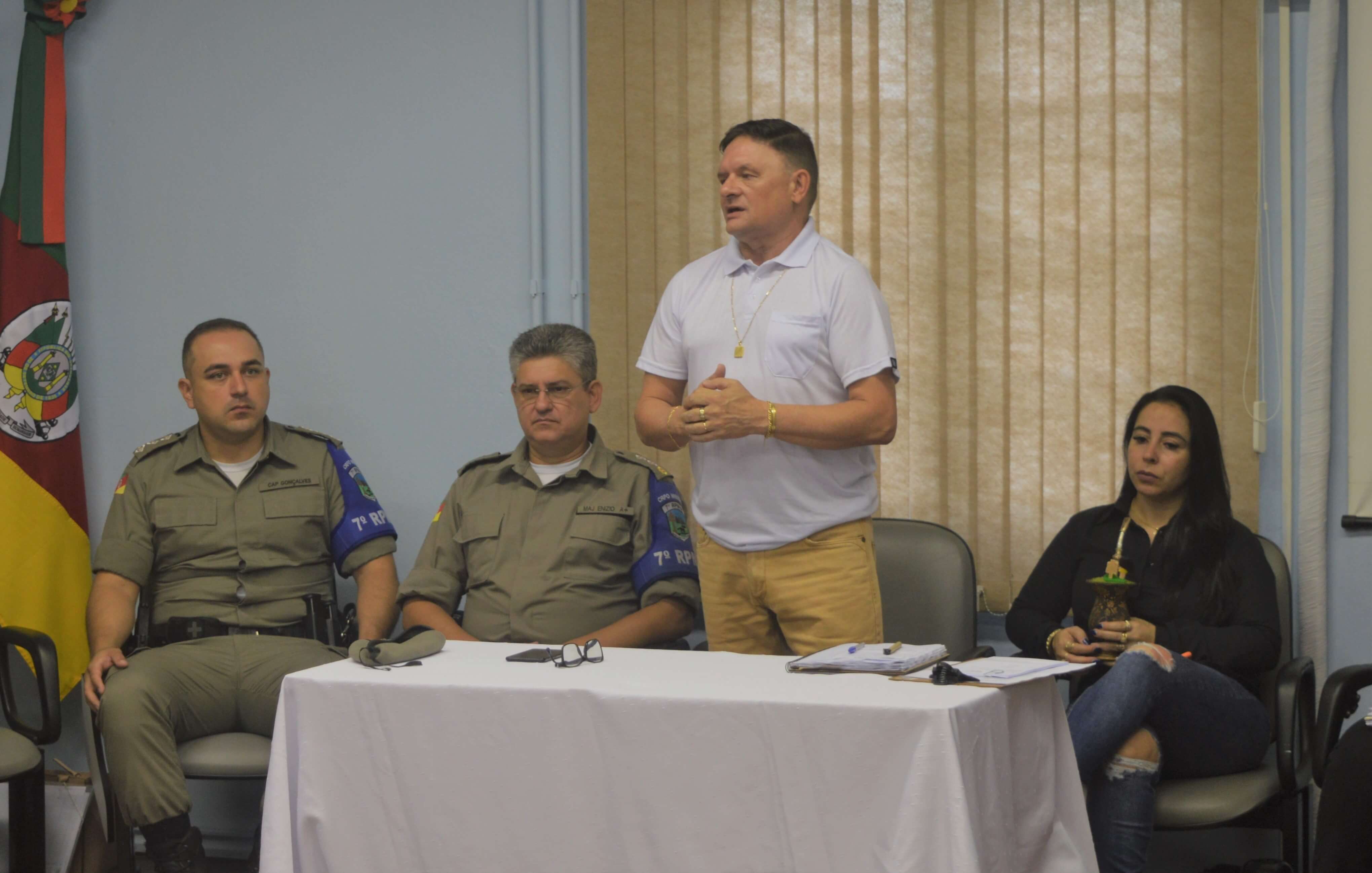 SMED REALIZA REUNIÃO COM A BRIGADA MILITAR E COM OS PROFISSIONAIS DA REDE MUNICIPAL