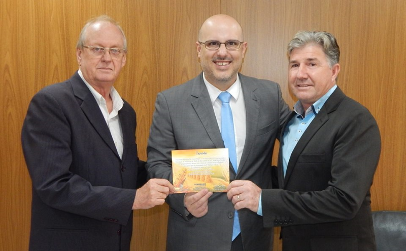 Lorenzoni recebe convite e ouve pleitos de Santo Ângelo