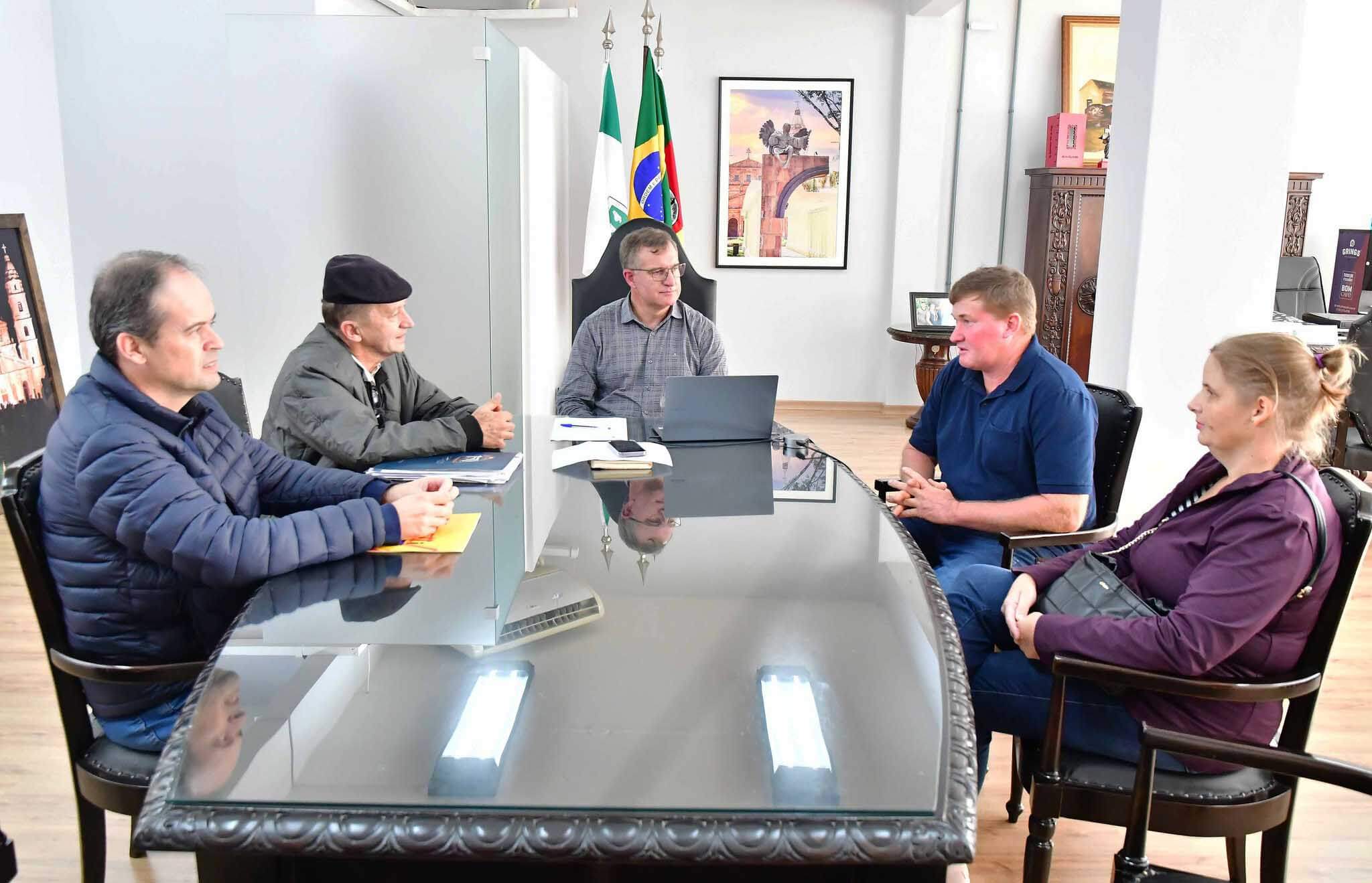 Município incentivará agroindústria de lacticínios