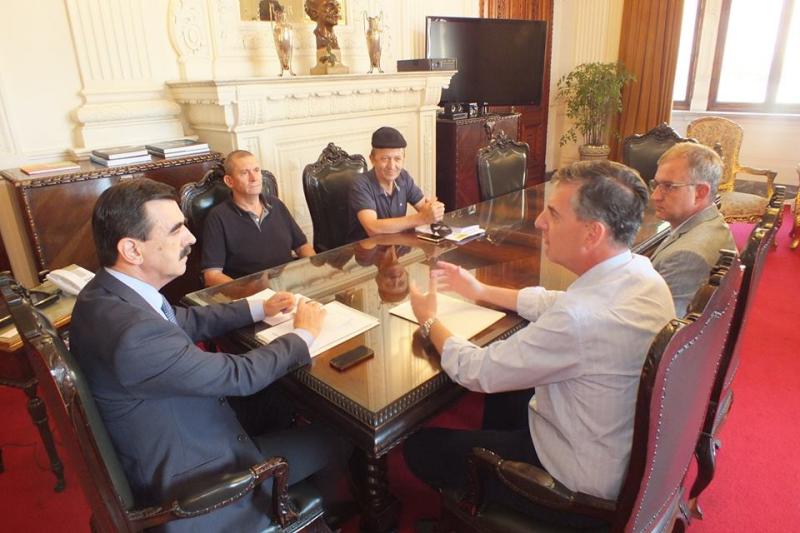 Aproveitamento de prédios do Estado e racionalização de serviços motiva reunião na Casa Civil