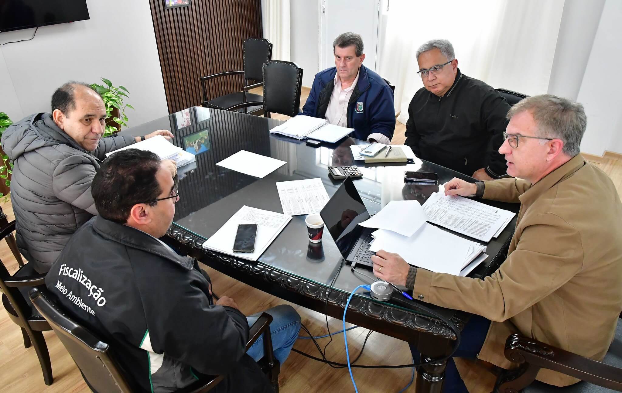 Prefeito lança novo pacote de R$ 3,6 milhões em pavimentações