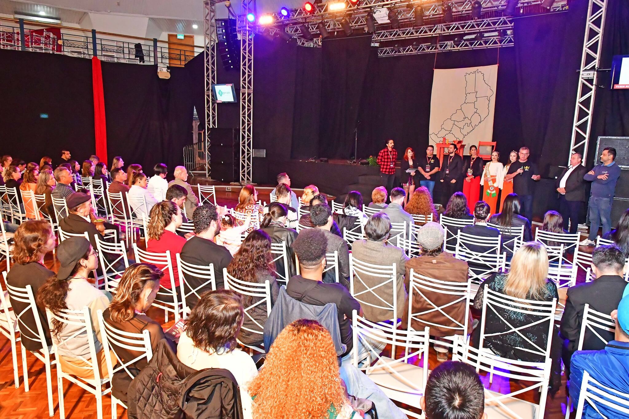 Festival de Teatro tem apresentações de grupos da América Latina e da Europa