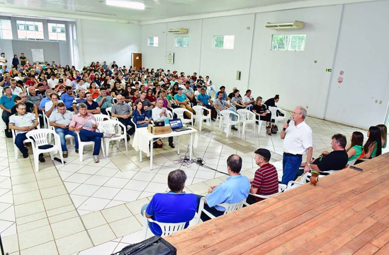 FENAMILHO debate o uso do milho no manejo do solo