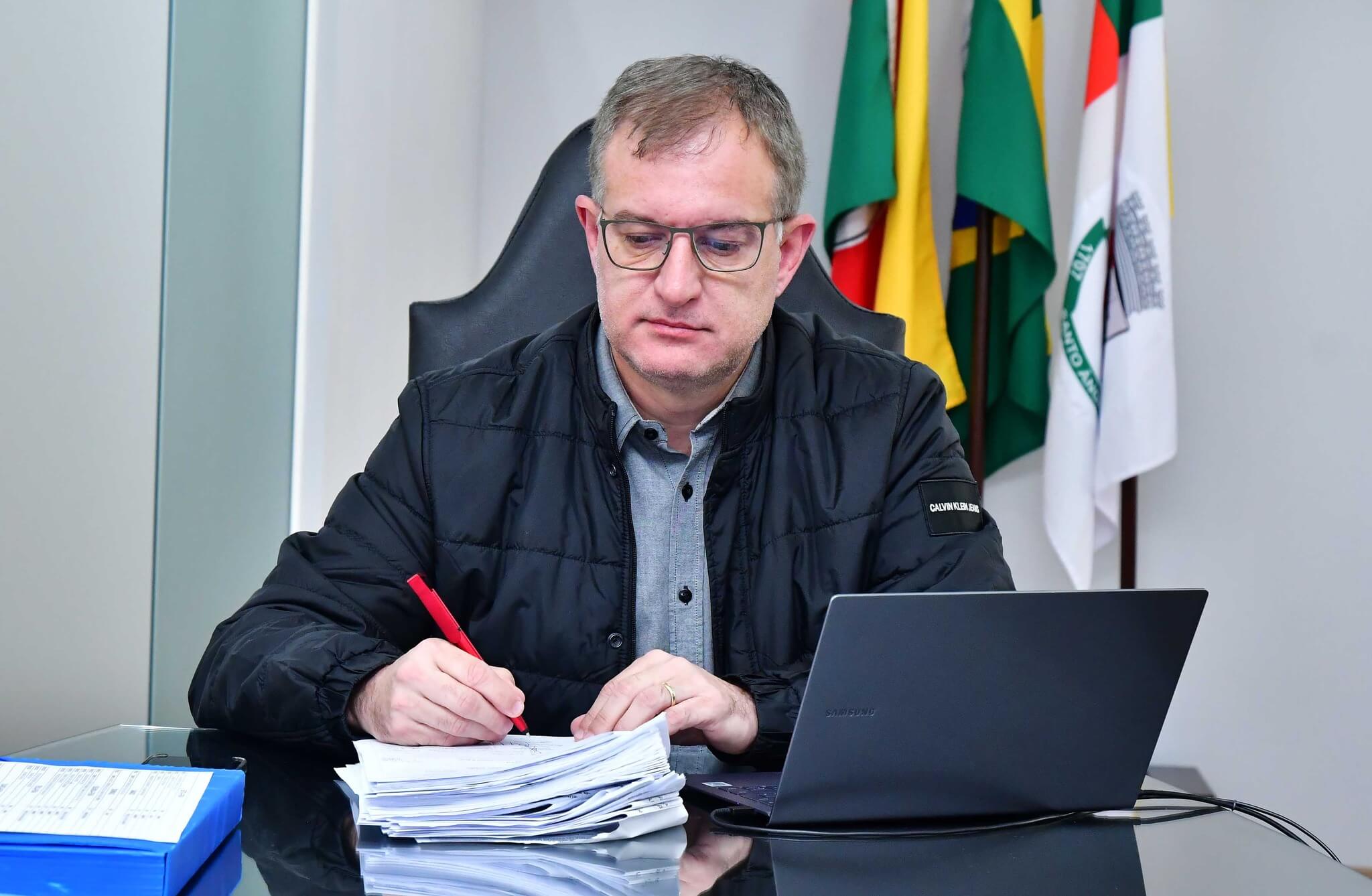 Novo lote de asfalto tem investimento superior a R$ 5 milhões