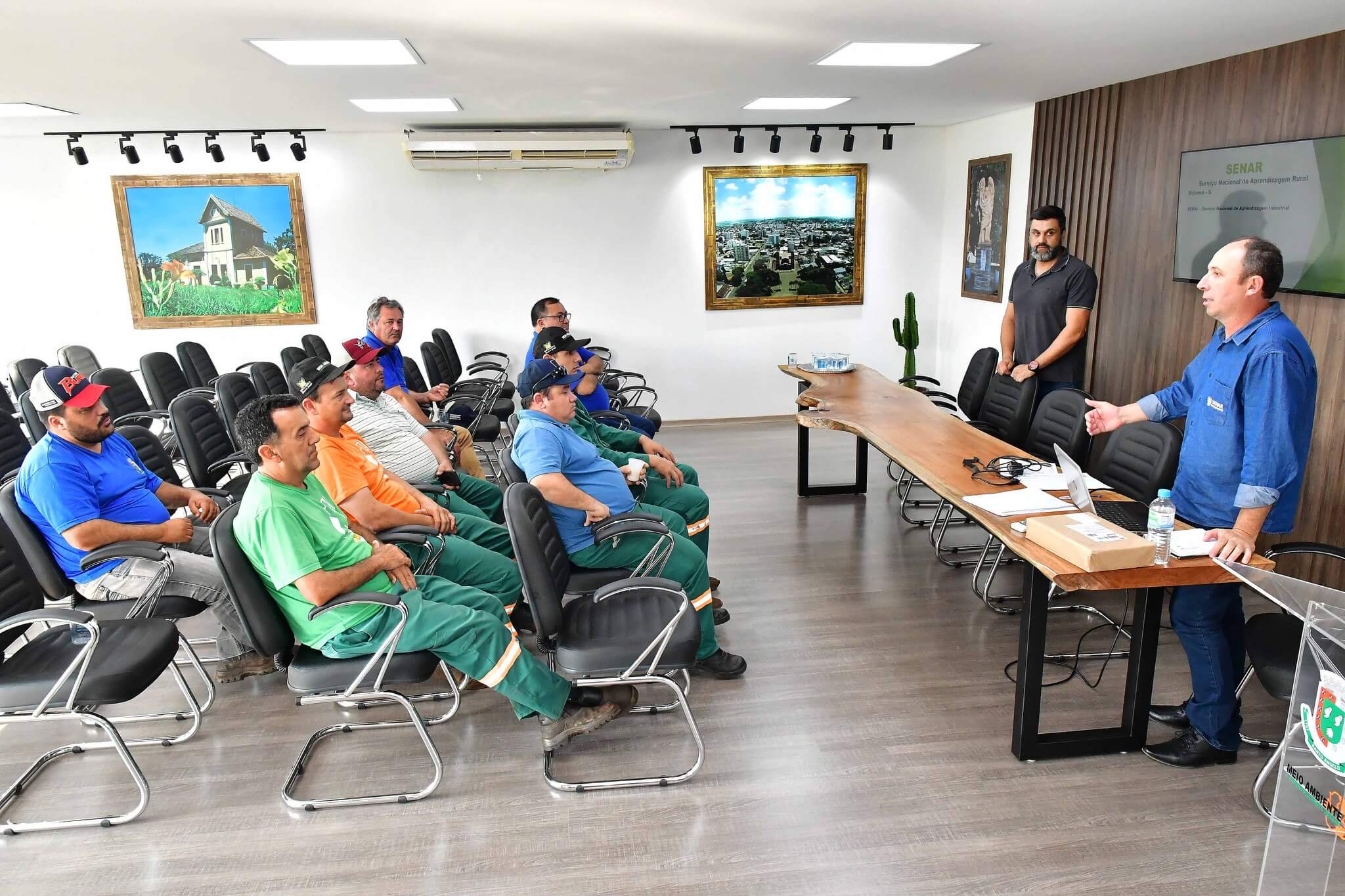 Governo Municipal oferece curso de operador de motoniveladora