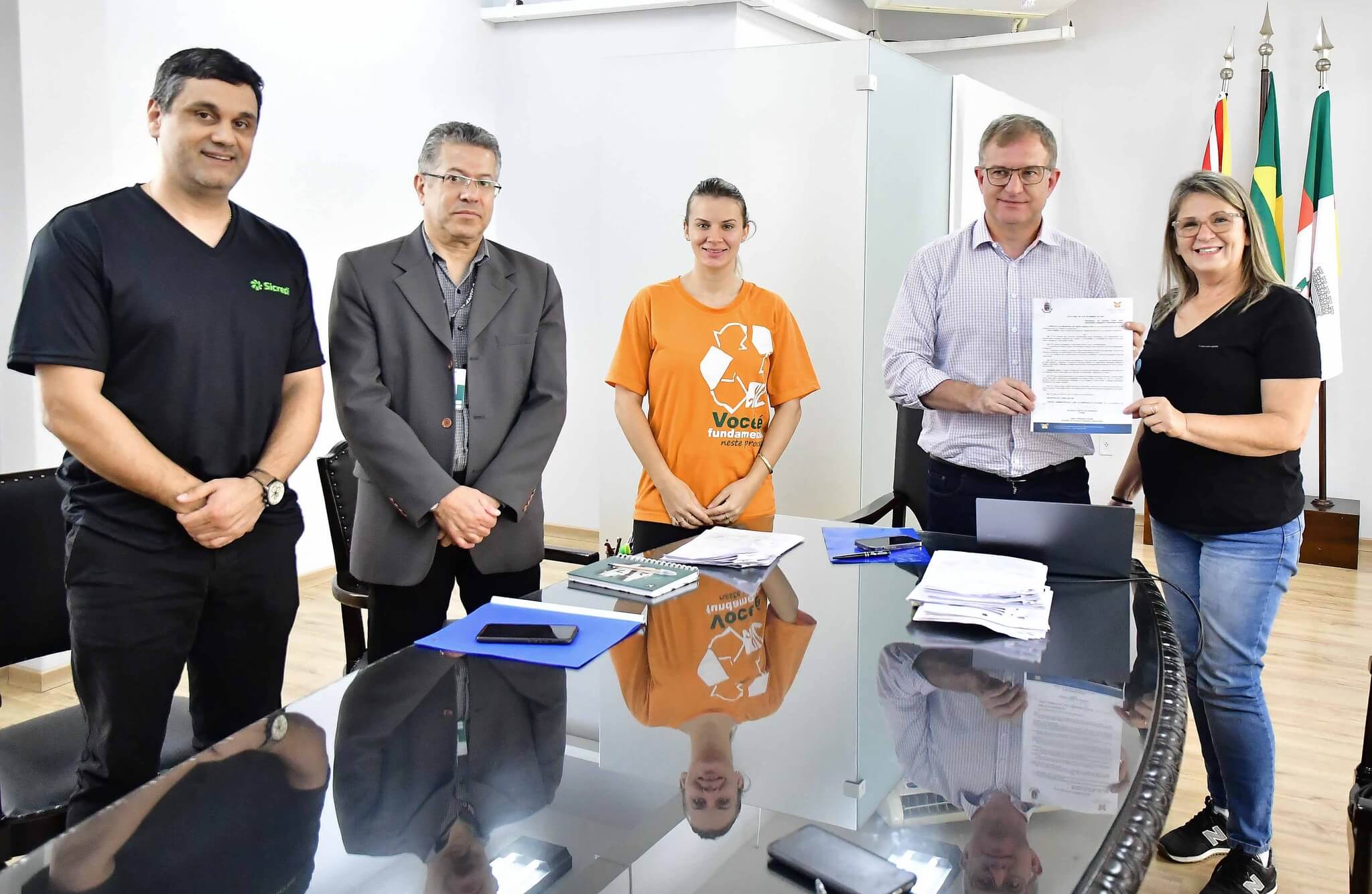 Prefeito sanciona lei da causa animal