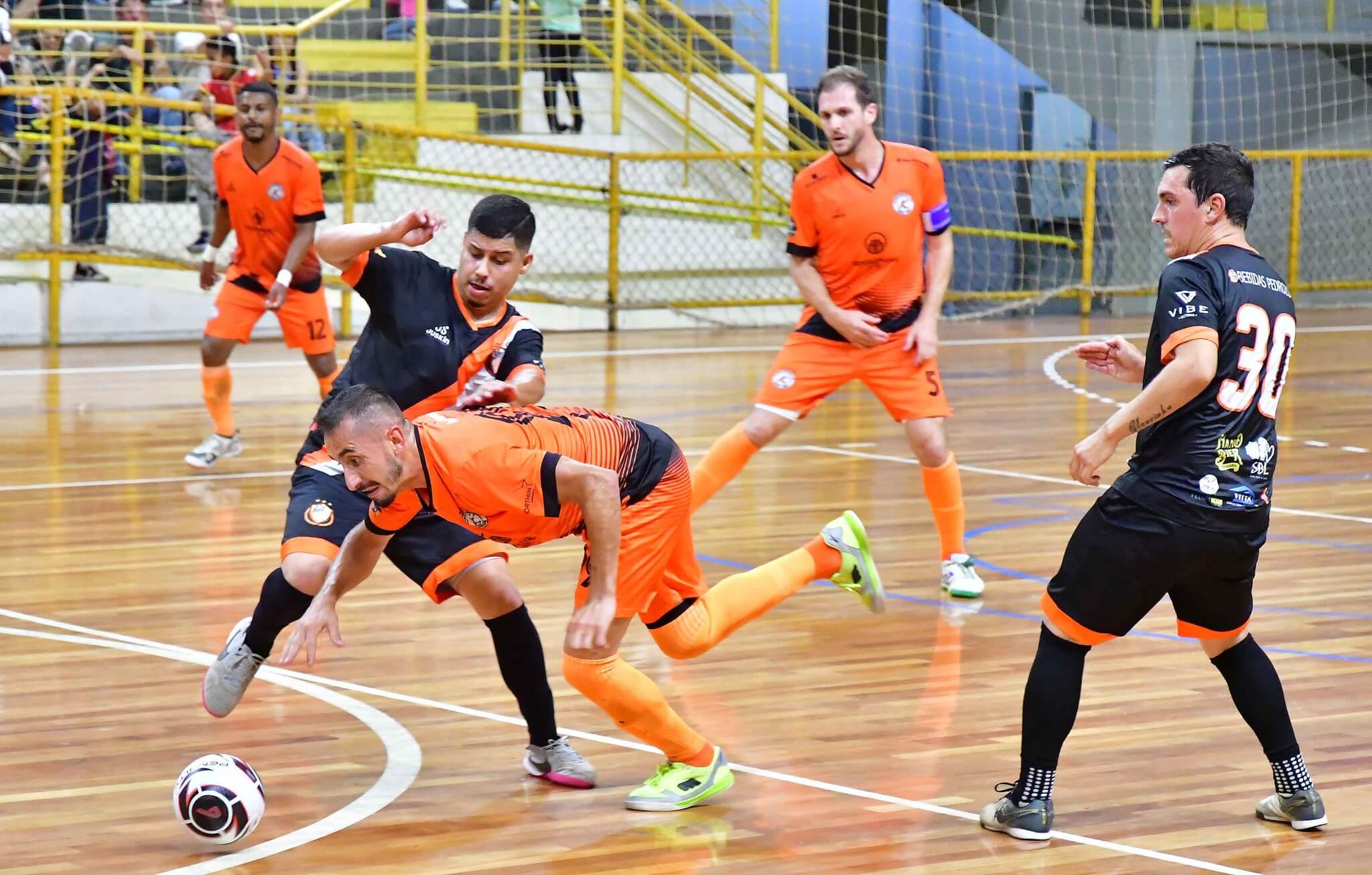 Resenha e Meninos da Vila são campeões do municipal de futsal