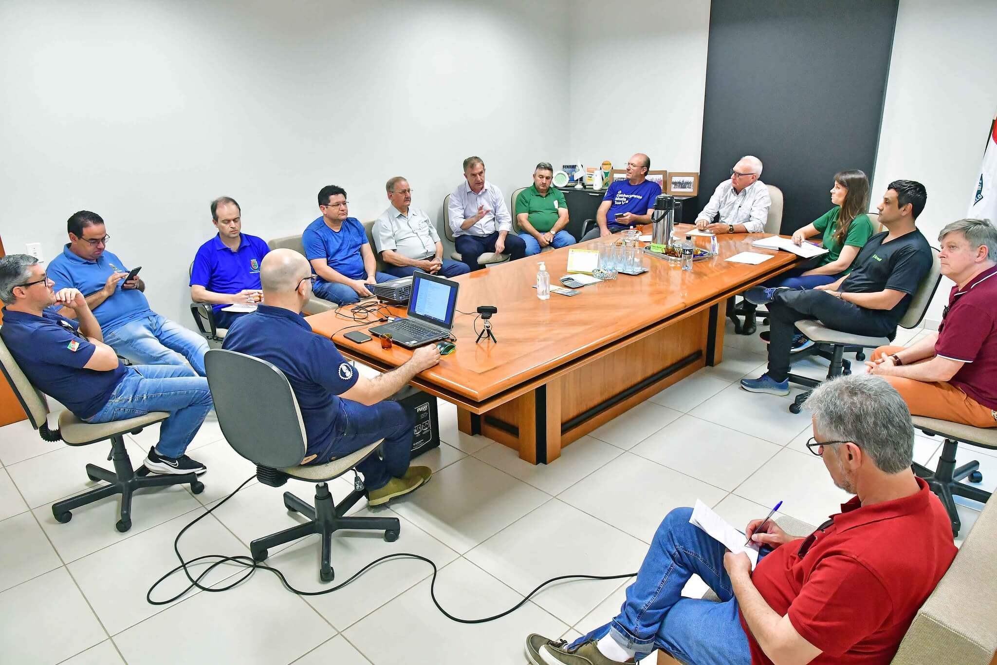 Município está investindo mais de R$ 7 milhões em caminhões e máquinas