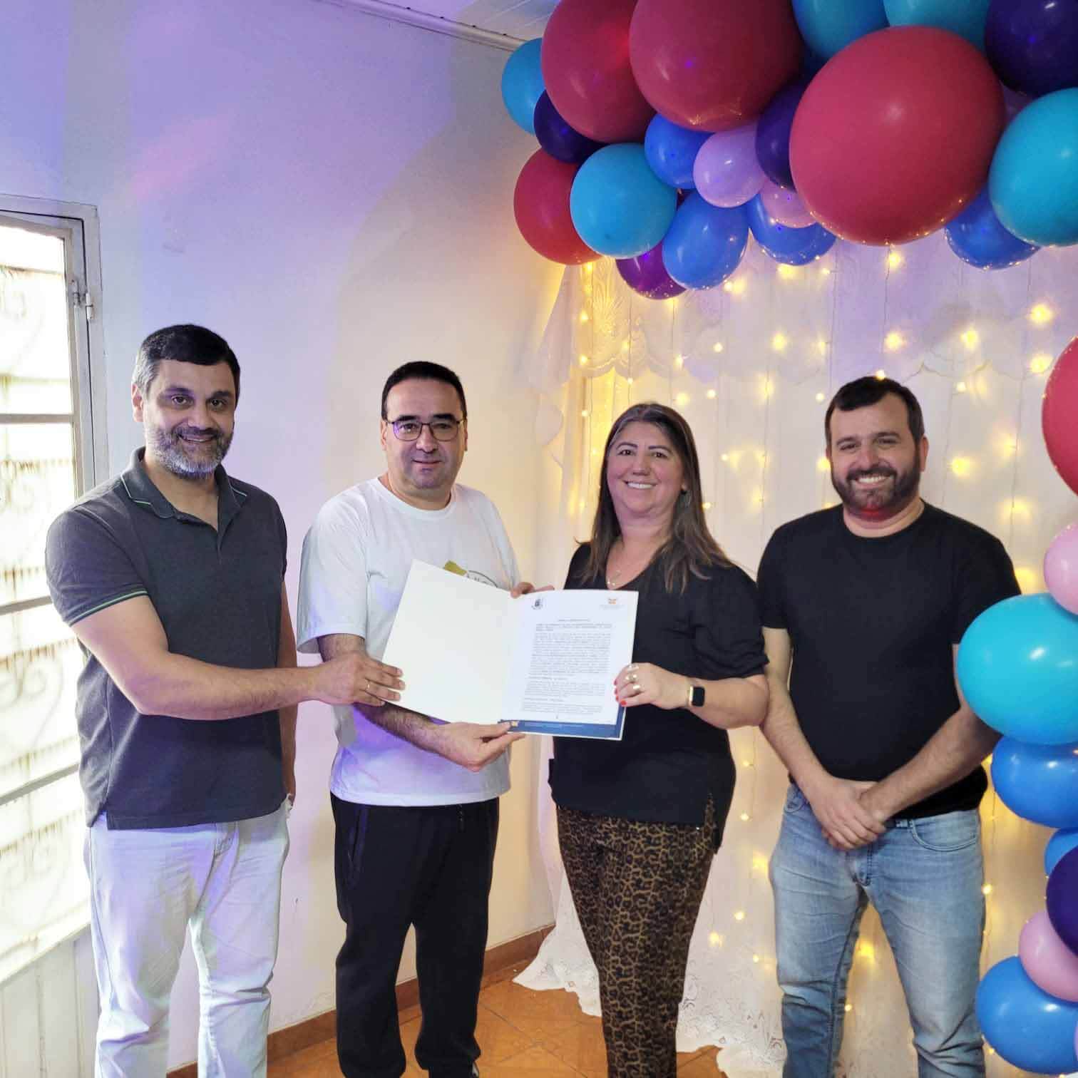 Sindicato dos Servidores recebe terreno para construir sede no Parque de Exposições