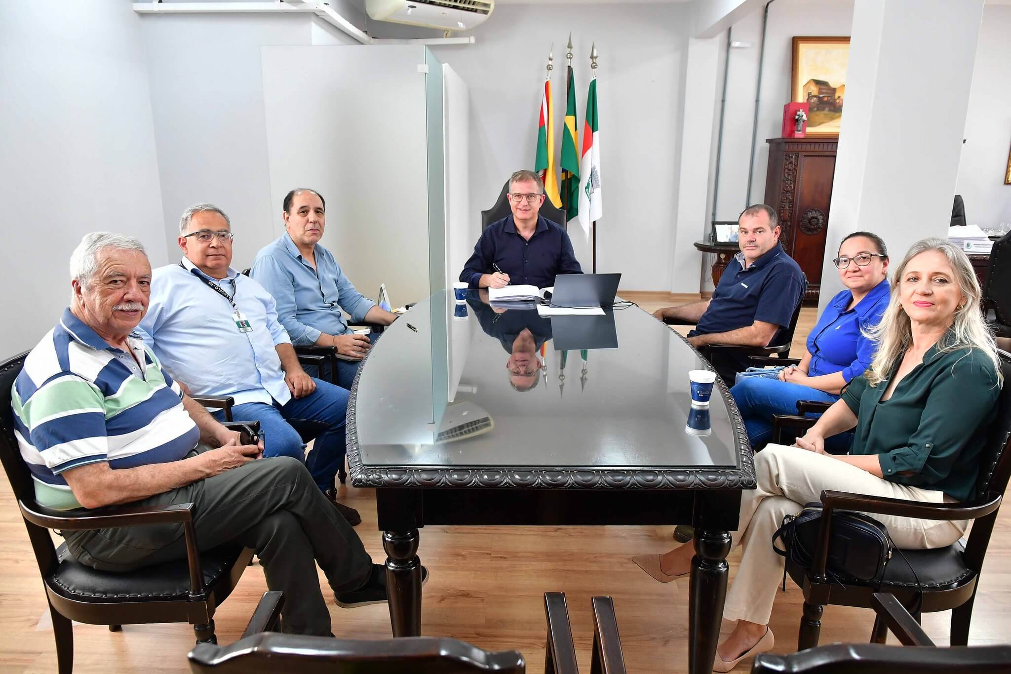 Homologado loteamento privado com 195 lotes