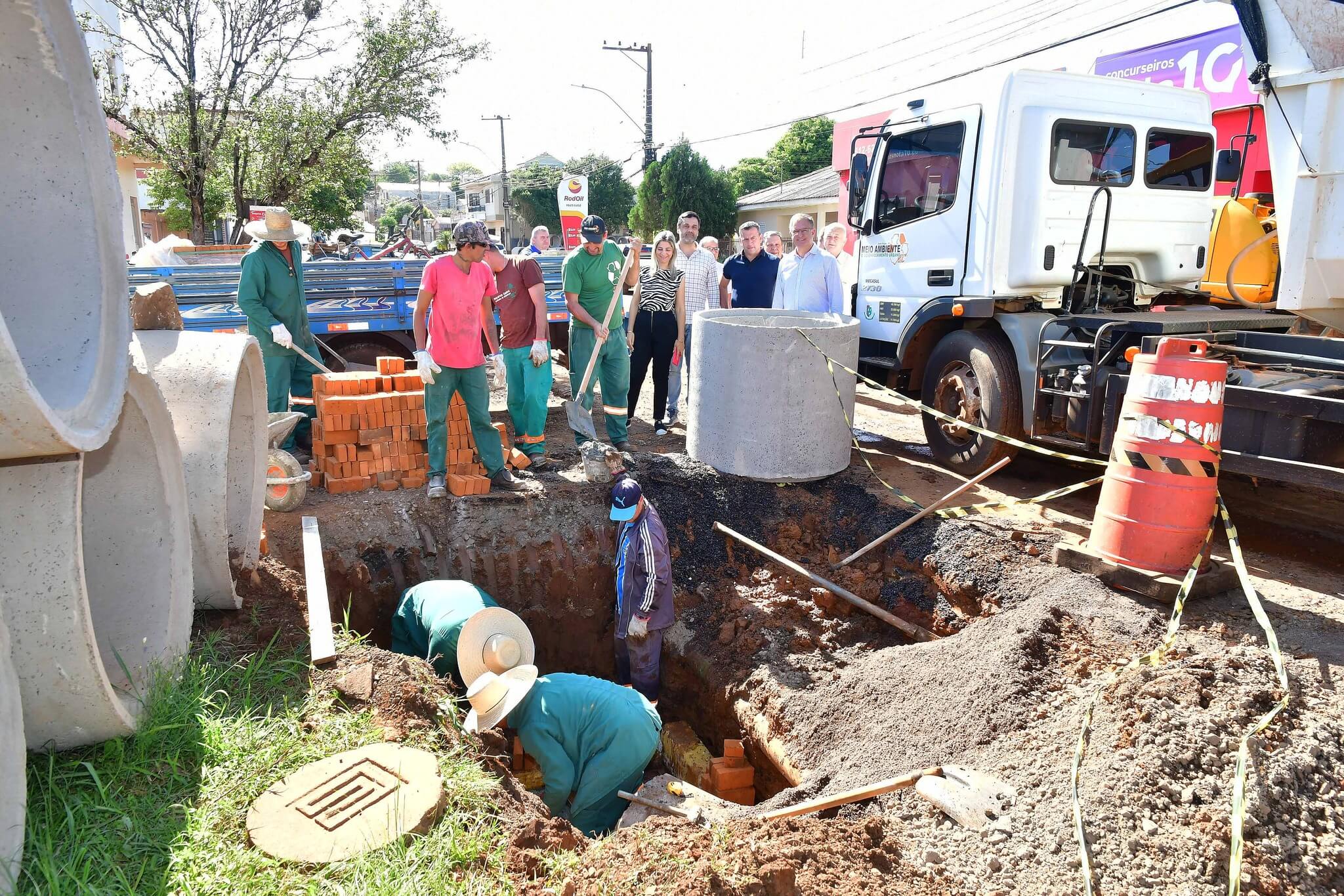 Se tempo permitir, recuperação da Rua Ernesto Dornelles será concluída em 15 dias