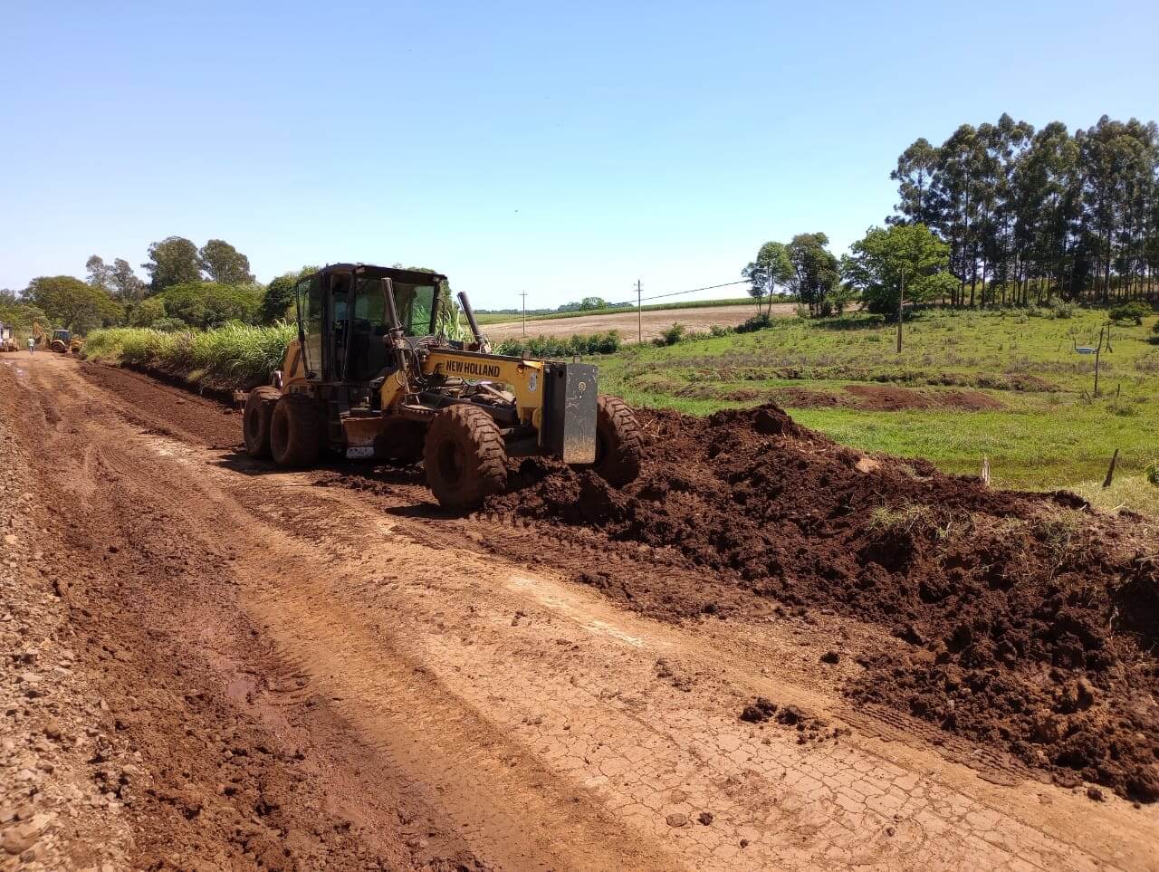 Excesso de chuvas prejudica cronograma de recuperação das estradas rurais