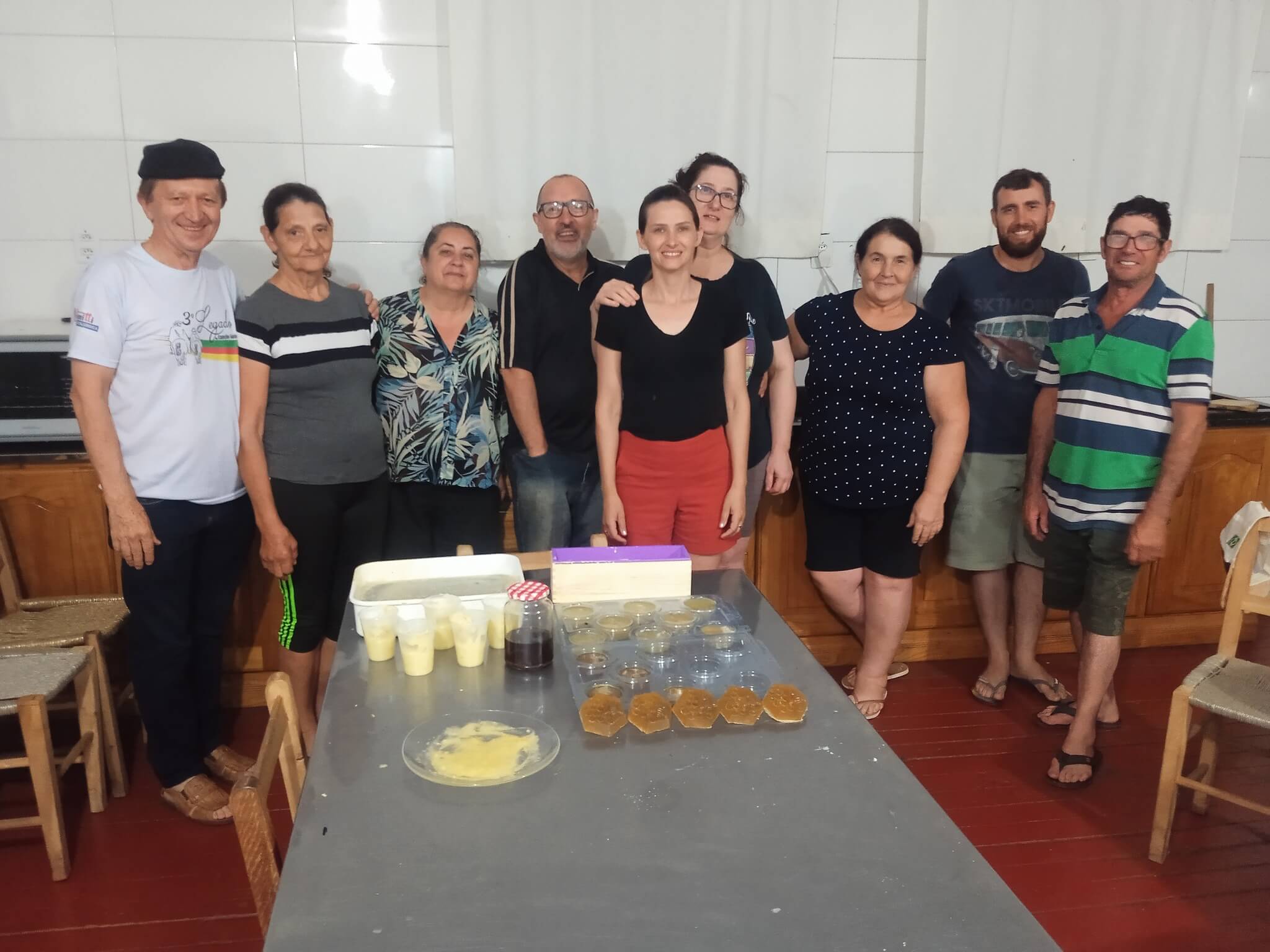 Secretaria de Desenvolvimento Rural estimula o fortalecimento da Apicultura 