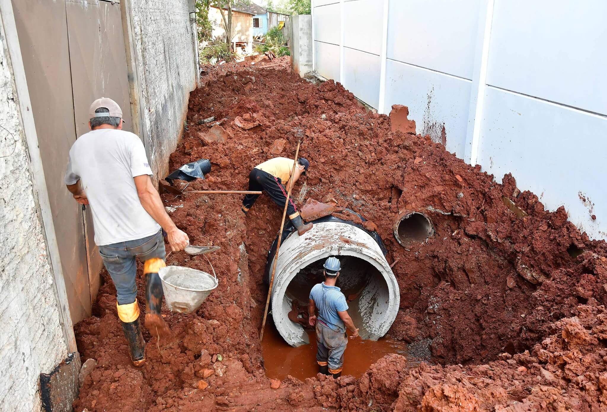 Governo Municipal investe R$ 223 mil em drenagem na Getúlio Vargas