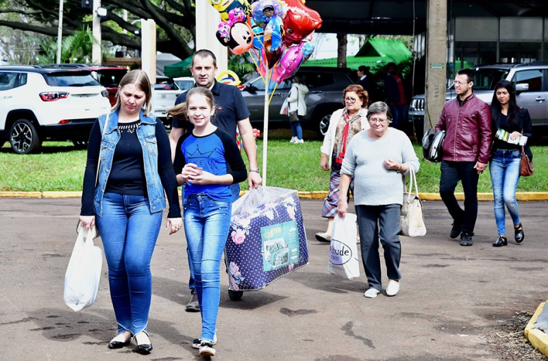 Expositores otimistas com negócios na 19ª FENAMILHO Internacional